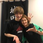 Yu Shirota Instagram - お客様シリーズ⑥ 米倉様!!スーパースターが”ピピンlを観に来てくれました☺︎ “ボブフォッシー”という共通項のある我々。久々にお会いした米倉さん、スペイン語がめちゃんこ喋れるようになってておったまげ!!流石、努力の人。そして出会った頃からずーっと変わらないあの色気は一体どこから出てくるの？笑”Chicago”も楽しみ!!あと!!もう!一回”交渉人”やりたい!!!!笑 . こうじくん!! “ファントム”ブロードウェイと銃弾”でご一緒した仲。ダンス習いたい笑 是非落ち着いたら教室開いてくれませんかね？笑 あと、この方こう見えてめっちゃ面白い宴会芸を持ってます笑 . みよこさん! 様々な作品でご一緒している通訳さん！本当に素敵な方。前回同様”ファントム”にも入って下さっていて、つい先日も、脚本に関して、NYからスカイプミーティングをしました☺︎本当楽しみー!! . 軽部さん!! いつと番組でも、時々プライベートでもお世話になっております。笠井さんもだけど、意外とアナウンサーの皆様がミュージカルにハマって下さっていることが感謝感謝でございます!! . 同じくフジテレビアナウンサーの小澤陽子さん、内田嶺衣奈 さん、新美有加さん!! “脱力タイムズ”本当楽しかったなぁ☺︎またで出たい!! 新美さんは番組で”ピピン”を紹介して下さりました!皆さまありがとうございました!! . 更に!堤礼実アナウンサー！ 恐らくアナウンサー会で年間観劇本数1位なんじゃないかってくらいミュージカルが好きな方。ありがたや。取材等でもお世話になっております。また語りませう! . ナオさん!! ミュージカルデビュー作”セラミュ”で共演した、とってもとーってもお世話になったお姉さん。恋愛相談ともしてたな笑 当時は16歳。めっちゃくちゃ久しぶりにお会いできた!!少しは成長感じてもらえたかな？笑 . てらっち!!実は私、4年ほど料理番組をやらせていただいておりましたの笑 てらっちのご飯本当に美味しいんだぁ!またうちで鍋しようね☺︎ . 咲妃みゆさん、鳳翔さん！ まだ作品でご一緒した事はないけど、きっと近いうちに何か一緒に出来るでしょう!!笑 どうもありがとう☺︎ . ダンドイ舞莉花ちゃん! いつもお互いの舞台を観合っているけど、なかなか共演出来ない人。笑ソウルに溢れた素晴らしい彼女の歌声、是非聴いてみて下さい!! . . #ピピン #米倉涼子 さん #青山航士 さん #伊藤美代子 さん #軽部真一 さん #小澤陽子 さん #内田嶺衣奈 さん #新美有加さん さん #堤礼実さん #高木ナオ さん #寺田真二郎 さん #咲妃みゆ さん #鳳翔さん さん #ダンドイ舞莉花 さん #お客様シリーズ