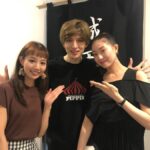Yu Shirota Instagram - お客様シリーズ⑥ 米倉様!!スーパースターが”ピピンlを観に来てくれました☺︎ “ボブフォッシー”という共通項のある我々。久々にお会いした米倉さん、スペイン語がめちゃんこ喋れるようになってておったまげ!!流石、努力の人。そして出会った頃からずーっと変わらないあの色気は一体どこから出てくるの？笑”Chicago”も楽しみ!!あと!!もう!一回”交渉人”やりたい!!!!笑 . こうじくん!! “ファントム”ブロードウェイと銃弾”でご一緒した仲。ダンス習いたい笑 是非落ち着いたら教室開いてくれませんかね？笑 あと、この方こう見えてめっちゃ面白い宴会芸を持ってます笑 . みよこさん! 様々な作品でご一緒している通訳さん！本当に素敵な方。前回同様”ファントム”にも入って下さっていて、つい先日も、脚本に関して、NYからスカイプミーティングをしました☺︎本当楽しみー!! . 軽部さん!! いつと番組でも、時々プライベートでもお世話になっております。笠井さんもだけど、意外とアナウンサーの皆様がミュージカルにハマって下さっていることが感謝感謝でございます!! . 同じくフジテレビアナウンサーの小澤陽子さん、内田嶺衣奈 さん、新美有加さん!! “脱力タイムズ”本当楽しかったなぁ☺︎またで出たい!! 新美さんは番組で”ピピン”を紹介して下さりました!皆さまありがとうございました!! . 更に!堤礼実アナウンサー！ 恐らくアナウンサー会で年間観劇本数1位なんじゃないかってくらいミュージカルが好きな方。ありがたや。取材等でもお世話になっております。また語りませう! . ナオさん!! ミュージカルデビュー作”セラミュ”で共演した、とってもとーってもお世話になったお姉さん。恋愛相談ともしてたな笑 当時は16歳。めっちゃくちゃ久しぶりにお会いできた!!少しは成長感じてもらえたかな？笑 . てらっち!!実は私、4年ほど料理番組をやらせていただいておりましたの笑 てらっちのご飯本当に美味しいんだぁ!またうちで鍋しようね☺︎ . 咲妃みゆさん、鳳翔さん！ まだ作品でご一緒した事はないけど、きっと近いうちに何か一緒に出来るでしょう!!笑 どうもありがとう☺︎ . ダンドイ舞莉花ちゃん! いつもお互いの舞台を観合っているけど、なかなか共演出来ない人。笑ソウルに溢れた素晴らしい彼女の歌声、是非聴いてみて下さい!! . . #ピピン #米倉涼子 さん #青山航士 さん #伊藤美代子 さん #軽部真一 さん #小澤陽子 さん #内田嶺衣奈 さん #新美有加さん さん #堤礼実さん #高木ナオ さん #寺田真二郎 さん #咲妃みゆ さん #鳳翔さん さん #ダンドイ舞莉花 さん #お客様シリーズ