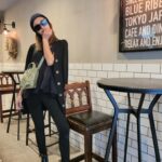 Yu Yamada Instagram - 早くカーディガンが必要ないくらい 暑い日が続いてほしい!!!!!☀️ tops @cfcl_official cardigan @madisonblue_official pants 思い出したら追加する(爆) boots @drmartens_japan knit hat @kijimatakayuki_official sunglasses @gentlemonster bag @the_weekend_hotel
