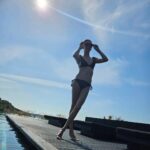 Yu Yamada Instagram - 少し前ですが、ずっと泊まってみたかった 『アマネム』 @amanemu_resort に行ってきました！ お迎えしてくれたのか、空に龍のような雲が！ 空が広くて綺麗だった✨ お部屋も凄く快適で皆大喜びでした！ スタッフの皆さんの心遣いも丁寧で感動でした♡ 皆で入れる温泉も 温水だったのでプールも冬でしたが入れました😆 すっごく気持ち良かった🎵 うちのママも楽しんでくれたみたいでHappy♡♡♡ @yamadamikako エステのお部屋も綺麗で久々にゆっくりした時間に感謝❤️ また行きたいな～✨