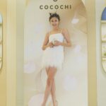 Yu Yamada Instagram - スキンケアブランドのCOCOCHIから 明日オープンする「COCOCHI OMOTESANDO」へ！ 1階から3階まであって 全てのフロアの内装がとても凝っていて最高に素敵でした♡ 所々にいるcocochiのマーク💠が可愛かった♡ ぜひ実際に見ていただきたいです😍 また、カフェや瞑想を体験しに行きたいなー!!!!! @cocochicosme.jp #CocochiOmotesando #COCOCHI #PR