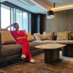 Yu Yamada Instagram - BoConcept青山店で リビングの家具を揃えさせていただきました!! 事前に間取りを伝えておくと その場で3Dデータで作成したレイアウトが見れて 具体的に想像できるのが最高によかったです♡♡♡ 最近セレクトした家具が届いたので紹介しまーす！ リラックスできる空間の中にも ソファの素材で少し遊びを ラグの柄と色にもアクセントを入れてみました✨ 大きいソファでゆったりできる これからの日々が楽しみーーー！！ @boconcept_jp #boconcept #ボーコンセプト #ad
