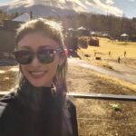 Yu Yamada Instagram - 少し前ですが。 @thesensefuji に行ってきました！ 凄い素敵なお部屋にサウナ！ めちゃくちゃゆっくりさせてもらいました❗ ご飯も美味しいし、スタッフの皆さんの丁寧な対応、お部屋もすごーく綺麗だし、皆満足✨ 目の前の富士山のパワーを沢山もらって 家族の事もお仕事もより頑張れそうです！ それにしても富士山がとても綺麗だった！ #パワーチャージ #thesensefuji