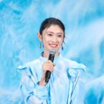 Yu Yamada Instagram - 水をまとうことで水をまもる 「TRUE BLUE TEXTILE」 プロジェクト発表会へ参加させていただきました！ 衣装はアンリアレイジのデザイナー森永邦彦さんが制作され 3/16-17で渋谷PARCO 3/22-24で京都市京セラ美術館にて 一般公開されているので デザインを見ることができるようです!!!!! #PR #京セラ #まもるためにまとう #truebluetextile
