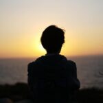 Yuka Itaya Instagram - ま、いいか、と思えることが 良しなのか、良しじゃないのか。 良い時もあるし、そうでない時もあるかもね。 友人が撮ってくれた夕陽とあたし。 新しいカメラ欲しくなるやん。