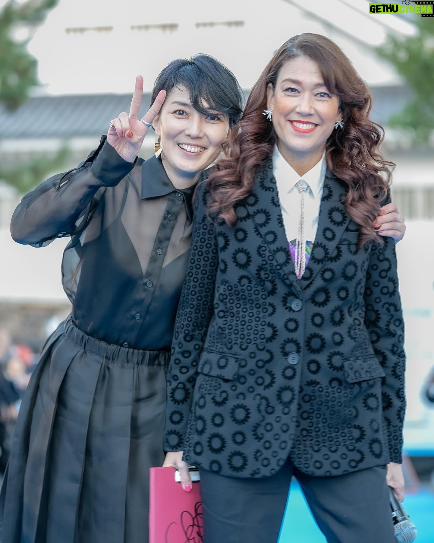 Yuka Itaya Instagram - 北九州国際映画祭 @kiff202312 参加させていただきました。 アンバサダーは小倉出身のリリーフランキーさん。 第一回目を開催することは、きっととてつもなく大変だったろうと思います。続けることもまた同じく。 北九州で育った者としては、できるだけこれからも関わっていきたいです。