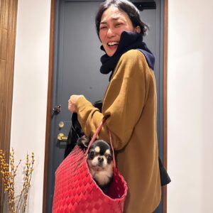 Yuka Itaya Instagram - 帰ろうとしたらカバンに入ってきた子　@soreyuke_vannoten 連れて来ちゃえばよかったな。
晴れたよ、今日も良き１日を！