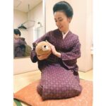 Yuko Oshima Instagram - 大河ドラマ「青天を衝け」 ついにラストランです！ 私は短い期間でしたが、 渋沢兼子として役を生きた時間は 素晴らしい経験でした エネルギーのあるこの作品に 出演でき、その一員になれたこと 改めて感慨深いし、嬉しさが込み上げます このあと20:00〜です どうぞ受け取ってくださいませ #青天を衝け #渋沢兼子 #どんどん年老いてます #このクマたんは #首の後ろで潰して使います