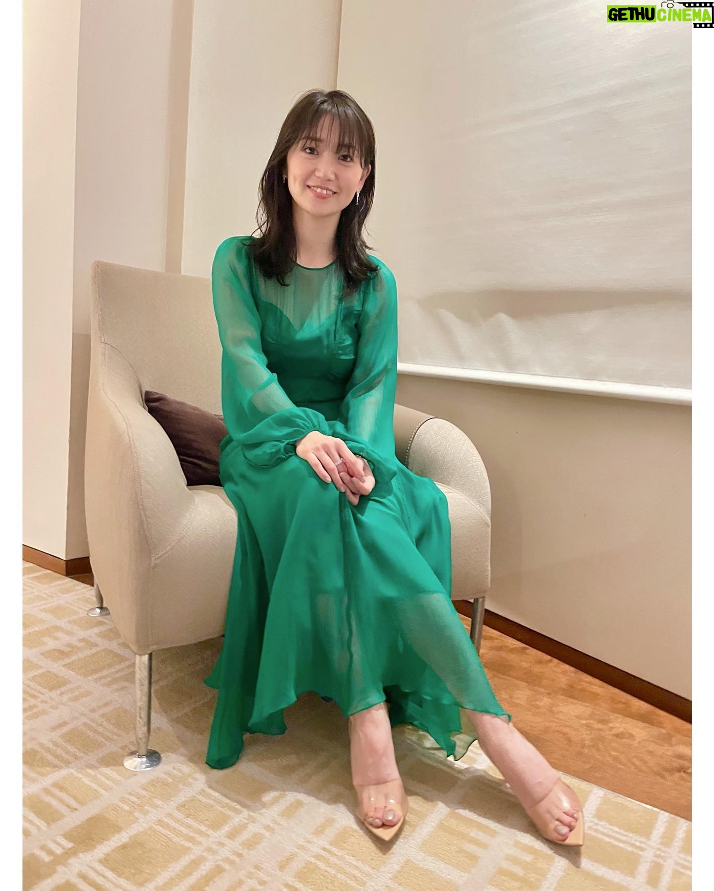 Oshima Yuko - 73.4K Likes - 映画『妖怪大戦争 ガーディアンズ』がついに本日公開となりました✨🎊✨
遊びに行くようにワクワクしながら
観ていただける大祭りな映画です!!
妖怪って怖いんだけど、愛らしいですよね〜
本当に妖怪になれたこと、嬉しかったです
雪女に会いに、劇場に足を運んでくださいね〜🧖🏻♀️❄️
今日のドレス👗
Dress : @numeroventuno
Shoes : @gianvitorossi
#妖怪大戦争ガーディアンズ