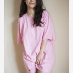 Yuko Oshima Instagram - L/XLサイズはワンピースとして着れます🧚🏼‍♀️ #yukoroom #おうち時間で #着てね🍒