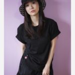 Yuko Oshima Instagram - フロントデザインはシンプルに yoチェリーだけ🍒 #yukoroom #オフィシャル限定グッズ
