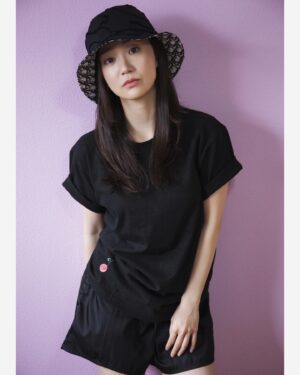 Oshima Yuko Instagram - フロントデザインはシンプルに
yoチェリーだけ🍒

#yukoroom
#オフィシャル限定グッズ