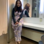 Yuko Oshima Instagram - 今日はNHK「鶴瓶の家族に乾杯」 に出演いたします！ 19:30〜です〜 鶴瓶さんと鹿児島の阿久根市にお邪魔しました🍀 ぶっつけ旅、ということでドギマギしましたが阿久根市のみなさんの 温もりある人柄に吸い込まれるように いろんな方に出逢い、お話を聞いてきました〜✨ どんな人と出逢い、どんな話をしたのか ぜひ、番組を見ていただけたらな、と思います🐥 #しあわせおじさん #鶴瓶さん #鶴瓶の家族に乾杯 #鹿児島県 #阿久根市