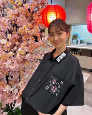 Oshima Yuko Instagram - いよいよ‼️
本日よる9時から放送が始まります
日曜劇場『アンチヒーロー』✨✨✨

今日は放送までに
しつこいぐらいに
ストーリーズなどに
宣伝をしていこうかと思います
(できる限り)
(できる限り)
(できる限り)

目指すは
めっちゃ宣伝するから
しつこくて見ようと思う
って気持ちになるまで←😂

今日のよる9時まで、元気に健やかにお過ごしください👐🏻🌸