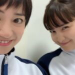 Yuko Oshima Instagram - 今日は @aoiwakana0630 ちゃんの誕生日💐 おめでとう✨ そして、昨日は村井良大さんの誕生日🕺🏻 生徒がたくさんだと誕生日がたくさんだぁ〜！ #教場 #葵わかな #村井良大 #2人とも #おめでとう❤️