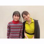 Yuko Oshima Instagram - いよいよ明日 10月7日は 劇場版 七人の秘書 が公開されます👏🏻✨ ドラマ版から 悪もアクションも裏家業もスケールアップしてお届けします💫‼️ 劇場版では久しぶりにお会いする方々と再会💟 朝ドラ スカーレットでチビ照を演じた横溝菜帆ちゃん🐰💓 久しぶりに会ったら大きくなっていたー😆似てるかな？？W照子🥕 光石さんとはコートダジュールNo.10で社交ダンスを踊った仲😂 いつもニコニコで大好きな俳優さん💓 鶴瓶さ〜ん！！会うと安心する師匠ですが、今回は大敵です⚡️ まだまだ他にも豪華キャストが揃っている劇場版 七人の秘書ですので 映画館に足を運んでくださいね🥰 #七人の秘書 #よく見たら2枚目の私 #歯紅してるよ😘 #会えて消さないよ😘