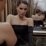 Yulia Mikhalkova-Matyukhina Instagram - Какая фотография вам нравится больше? 1..2..5?