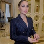 Yulia Mikhalkova-Matyukhina Instagram - 💁‍♀️