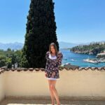 Yulia Mikhalkova-Matyukhina Instagram - Какое фото вам нравится больше? 1….10 ? 🤭