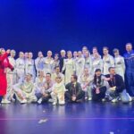 Yulia Peresild Instagram - Всемирный фестиваль молодежи. Спектакль-шоу режиссера Алексея Франдетти @frandetti - НАШ КОСМОС - огромная команда, сложное техническое и шоу, и музыкально-танцевально-драматическое действо!!! Ровно 2 часа сна. Прогон и репетиция с 2.30 ночи до 7 утра!!! Полностью без сна… на нервах. С желанием огромным создать что-то Стоящее… Просто адреналиновый шок… но все получилось!! Спасибо моим парнерам Милошу Биковичу @bikovic и Мирону Проворову @miron_provorov за собранность, за талант, за умение собраться в полном отсутствии сна и сил. Спасибо всей команде за сценой - это было испытание, спасибо танцевальной команде @larial_official, акапелла-группе @supermotiv_acappella и нашему продюсеру Насте @perovaa1 🤍 И отдельный респект космонавту Сергею Прокопьеву @prokopyev_iss!
