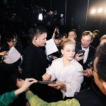 Yulia Peresild Instagram - Премьера фильма «Вызов» в Пекине. Интерес дикий!!! Зритель в восторге. 12 интервью за день всех главных телеканалов, вчера почти столько же. Пришли ученые, люди, непосредственно имеющие отношение к космосу. Вопросы интереснейшие задают. Спасибо, Пекин!!! Style @bosco_di_ciliegi @centralpartnership @mihailtroynik @andrey_lazarev_china @roscosmosofficial @1tv @yellow_black_and_white_ @start.ru @gctc_official