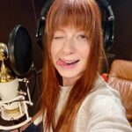 Yuliya Savicheva Instagram – А тем временем записали заглавный трек к будущему альбому. 6 треков о любви и предательстве, борьбе с самой собой – все, как мы с вами любим 😌

А пока впереди «Девочка». И, я надеюсь, она вам так же понравится как и мне ❤️