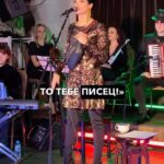 Yuliya Solomonova Instagram - Оцените виртуозную игру на сумке от 0 до 10 🫶 #чебурашка