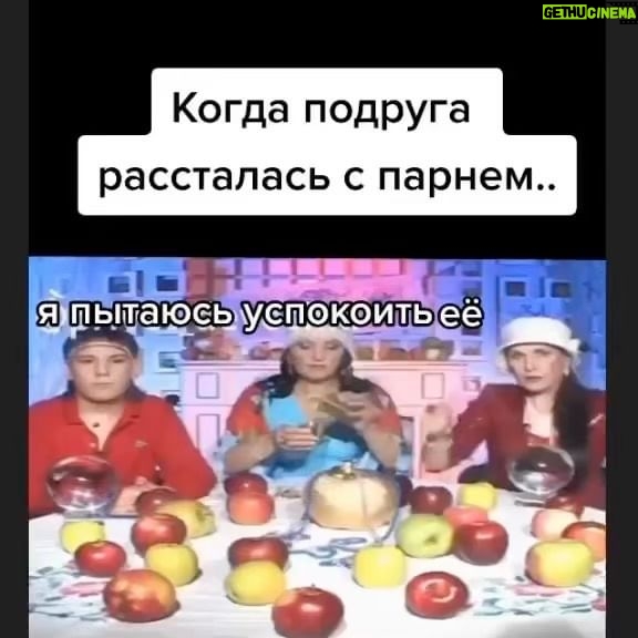 Yuliya Solomonova Instagram - Что делает сверканье эполет В бестселлере с молоденькой дворянкой? Влюбиться в мудака в шестнадцать лет, Как в садике переболеть ветрянкой.
Пусть нереально противостоять Безумной энергетики мудачной, Но в мудака влюбиться в двадцать пять, Как сделать нос, но очень неудачно.
Культура, Комсомолка, РБК, Ты умная, когда тебе за тридцать, А в тридцать пять влюбиться в мудака, Как на таможне жёстко накуриться.
А в сорок семь, я лучше промолчу, Хотя мудак всегда достоин страсти - По всей планете ловят Пикачу, Но лучше не ловить его на трассе.
Малышка, этот мир - не кинозал, Пока ещё крепка душой и телом - В шестнадцать лет, как доктор прописал,
Переболей и занимайся делом! #СолаМонова #стихи #скозырейзашла #мудаки В каким возрасте вы переболели ? 😂😂