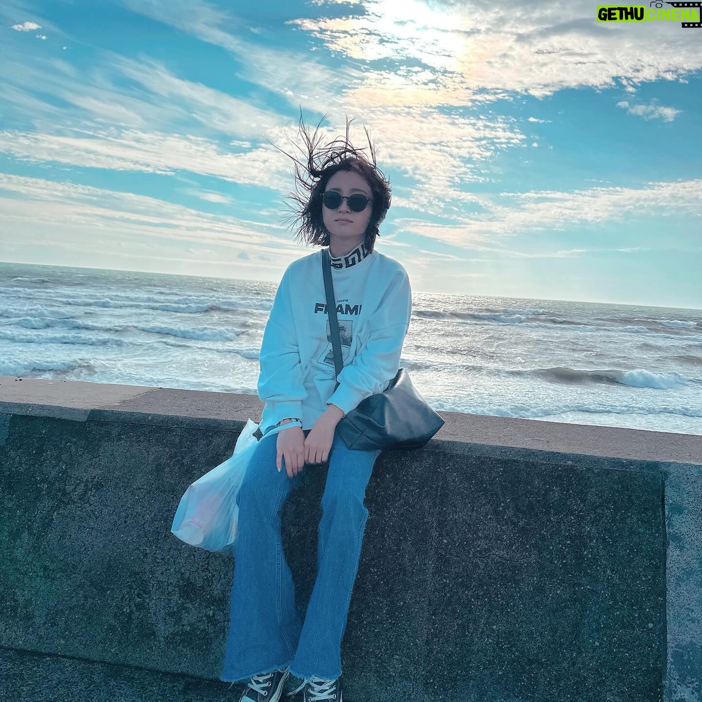 Yumi Adachi Instagram - đ€đ©”đ éąšćŒ·ăăăŠă éç«ă€é«Șăăă