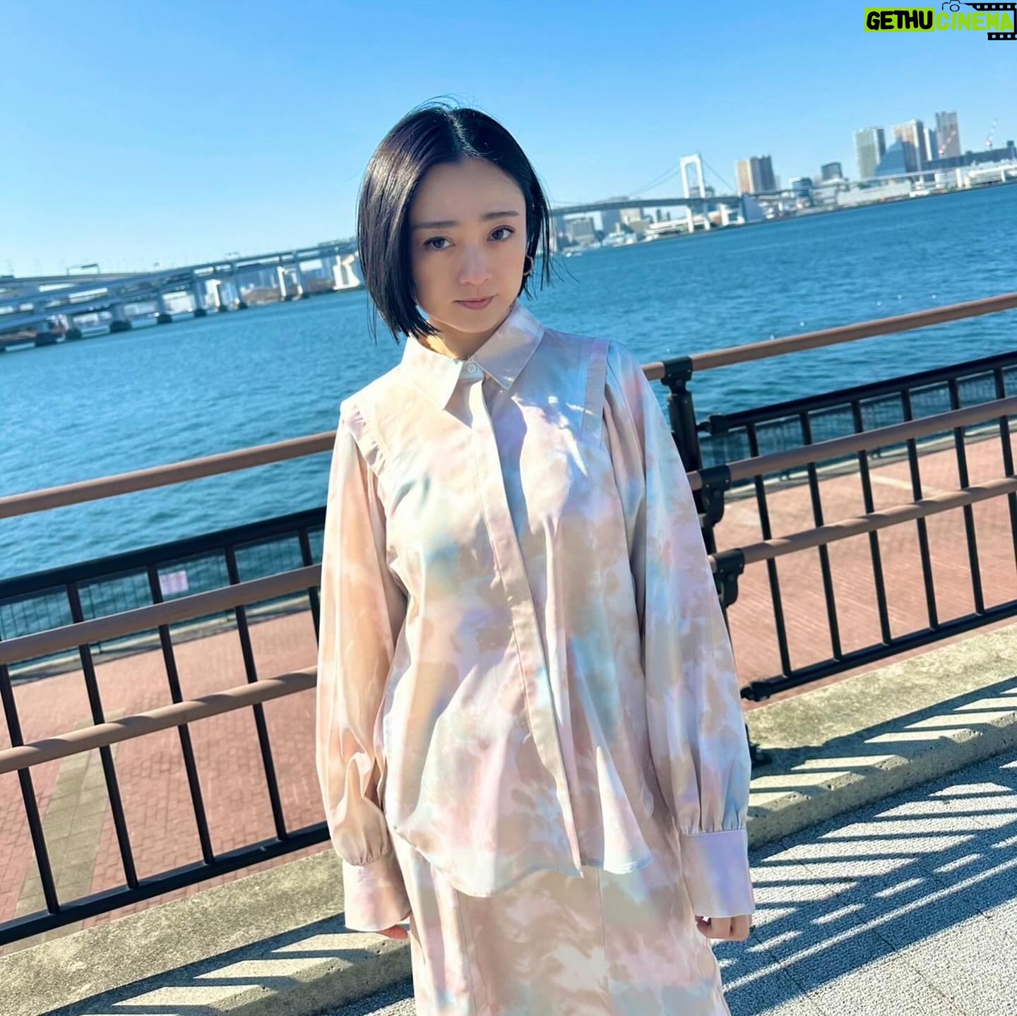 Yumi Adachi Instagram - 🩵💛🤍 @torico_wear 春色セットアップ🆕