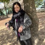 Yumi Adachi Instagram - 💜💜💜 さっむ〜い！ の、時の顔。