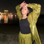 Yumi Adachi Instagram - 🖤🖤💚 光に透けるシアーシャツとボトムのセットアップ。 ボトムはしっかり裏地も付いてるから、安心です！ @torico_wear