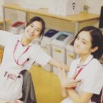 Yumi Adachi Instagram - ♡♡♡ #ザトラベルナース @thetravelnurse_ex いよいよ最終回！今夜21時から！ 本当に笑顔が絶えない現場で、幸せだった❤️