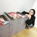 Yumi Adachi Instagram - ❤️❤️❤️ ぼーっと楽しくしてたら、 40年経っていたのだ。 ・ 芸能生活40周年記念アートブック 「YUMI ADACHI 40／42」 発売中 【オンライン販売】 れもんらいふSHOP 【店舗】 #代官山蔦屋書店 #六本木文喫 #渋谷elephantSTUDIO (10月28日〜29日のみ)