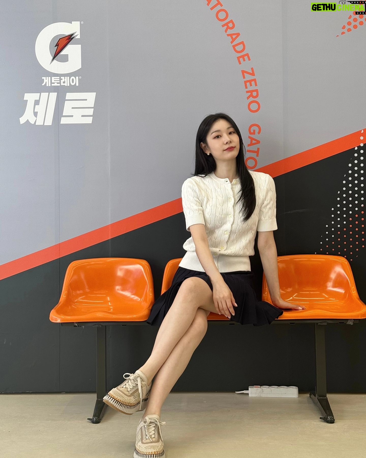 Yuna Kim Instagram - π§‘π§‘κ²ν λ μ΄ μ λ‘ νμ
μ€ν μ΄ μ€νπ§‘π§‘ #κ²ν λ μ΄ #κ²ν λ μ΄μ λ‘ #μ€λμλλ₯Όμμ§μ΄λκ²ν λ μ΄μ λ‘ #GATORADE #GATORADEZERO