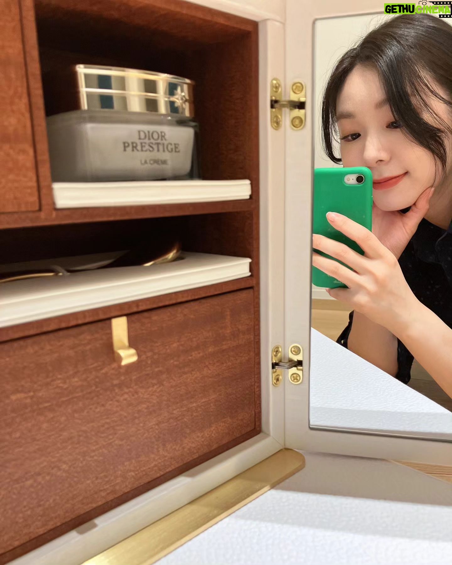 Yuna Kim Instagram - ππ€ #λμ¬νλ μ€ν°μ§ #λμ¬λ‘μ¦μ°νμΈλΌ #λμ¬λΌν¬λ λ―