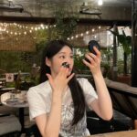 Yuna Kim Instagram - 챱챱 톡톡🖤 #디올뷰티 #디올포에버 #디올쿠션 #디올포에버스킨글로우쿠션 #디올포에버루미너스매트쿠션