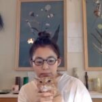Yuriko Ishida Instagram - 今日も地道に… フランス語への道は遠く険しいのであります しかし 千里の道も一歩からってことで 基礎から日々がんばっております。 🙄🫡🇫🇷👏🏻🥹 #ハニオとフランス語レッスン