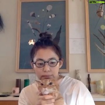 Yuriko Ishida Instagram - 今日も地道に… フランス語への道は遠く険しいのであります しかし 千里の道も一歩からってことで 基礎から日々がんばっております。 🙄🫡🇫🇷👏🏻🥹 #ハニオとフランス語レッスン