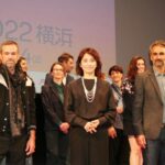 Yuriko Ishida Instagram - フランス映画祭2022🇫🇷横浜 いよいよ開幕しました👏🏻👏🏻🇫🇷‼️ 三年ぶりにフランスから 大勢の才能溢れる俳優、監督，プロデューサーの皆さんが日本に来てくださり 楽しんでくださり、日本を好きだと言ってくれる。 そんなことがとても幸せで 才能溢れる皆さんの中に混じって 壇上に立っていると これは夢なのではないか？と 思うほどでした。 この日のために必死で覚えた フランス語の挨拶は みなさんにはどんなふうに聞こえたのだろうか👀😭 今回のオープニング上映は 「EIFFEL」 パリのシンボルエッフェル塔の 史上もっとも壮大な設計… 主役のロマン・デュリスさんと監督のマルタン・ブルブロンさんに 挟まれて、これ夢ですか状態な 私です。 #フランス映画祭2022 横浜