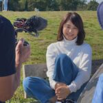 Yuriko Ishida Instagram - クリスマスイブです。子供の頃は一年で一番楽しみにしていた夢のような一日。大人になった今は、 終わりゆくこの一年に想いを馳せながら、いつも通りに過ごしております👏🏻🎄 さて お知らせです❗️ 「石田ゆり子　世界の犬と猫を抱きしめる 〜イギリス編」 先日行っていたイギリスはこのドキュメンタリーの撮影の為でした。 動物愛護先進国イギリス🇬🇧 この国の犬たち猫たちを取り巻く環境、そこで働く素晴らしいかたがたに会いに行ってきました。 どれも、わたしにとって宝物のような経験ばかりです。1人でも多くの皆さんに見ていただきたいです。 たくさんの犬たち猫たちも登場します。 イギリス編というからには次もあるのか？ それは神のみぞ知る…見てくださった皆様の感想次第かと思われます。ぜひお見逃しなきよう。 NHK BS 12/29(金) よる9時〜10:29 再放送　BSPプレミアム4K 2024.1/3(水) よる7:30〜8:59 BSです！お間違いなきよう🙏🏻🙏🏻 #石田ゆり子世界の犬と猫を抱きしめる #制作統括は山田あかねさん