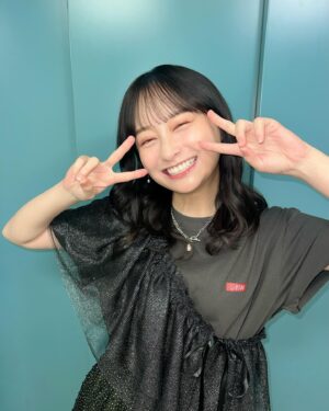 Yuuka Kageyama Instagram - まだまだ誕生日の余韻に浸っている影山です😆

もうみなさんに会いたいよ〜！
いつも支えてくれて笑顔にしてくれる大好きなみなさん！

そんなかげさぽのみなさまが声を届けてくださったおかげで、
今回のバースデーイベント記念グッズの受注生産が急遽決定しました✨㊗️

すごすぎる〜うれしすぎる〜！

異例なことなんだそうです。幸せ者です。

イベントに来れなかった方にも、イベントで完売となって買えなかった方にも、熟考したかわいこちゃんたちが届くことがすごく幸せです☺️

そして迅速に対応してくださったスタッフさんにも感謝の気持ちでいっぱいです！
みなさん本当にありがとうございます！！

早速申し込みが始まりましたので、ぜひオフィシャルサイトからチェックをよろしくお願いします！
締切は5/26 23:59までですのでお忘れなきを〜！！

ゲット報告やアクスタとのお出かけ報告もお待ちしてます✨

#影山優佳23ちゃい
#影山優佳
#かげさぽのお席