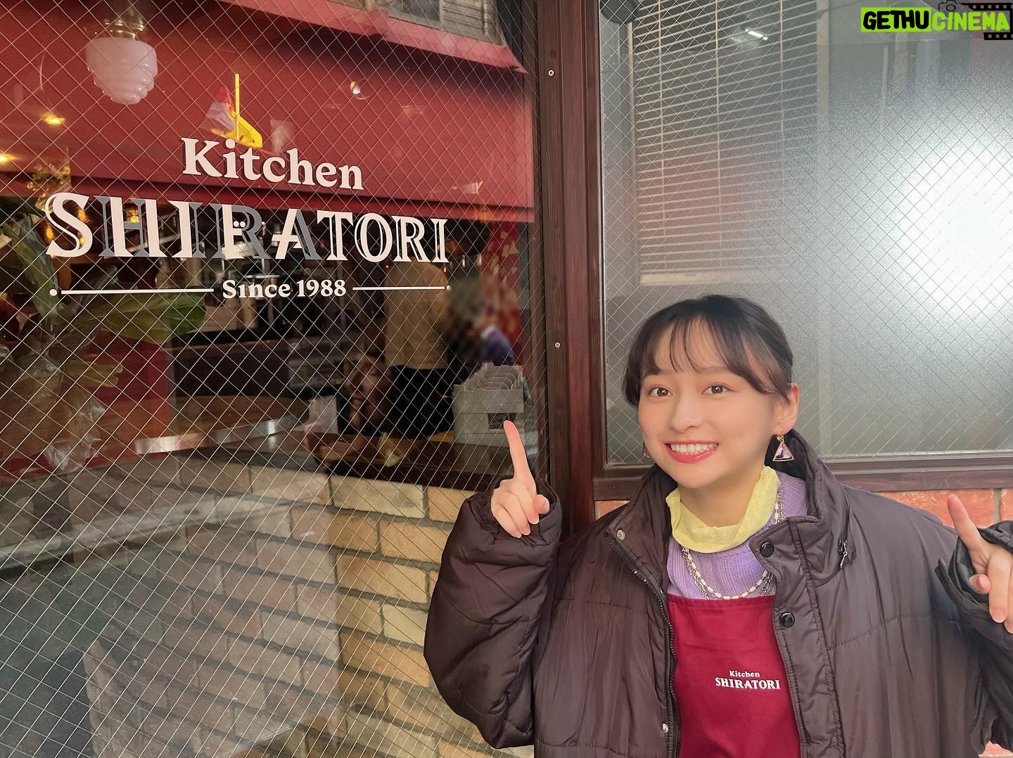 Yuuka Kageyama Instagram - いよいよ本日25:07〜テレビ東京『ハコビヤ』始まります🚗🎁 どなたでもどんな瞬間でも背中を押してくれる、そんな心温まるストーリーと伏線の数々に存分に浸っていただきたい大切な作品です。 第一話のお届け物はギター🎸どんな想いの交錯があるのでしょうか。 ぜひみなさんの感想もリアルタイムで共有いただけたら幸いです🌸 わ〜〜楽しみだよ〜緊張するよこわいよ〜 見てもらえるといいなあ〜〜 #ハコビヤ #影山優佳