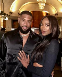 Yvonne Orji Instagram - Me: Thursday night. You not free. Her: Huh? Me: I’m taking you out. Her: To where? Me: Don’t ask questions. Get dressed up. I’ll pick you up at 7pm. Her: Bryyyyyaaannn STTAAHHP. You gon’start rumors. Me: Let’em talk. I need this to be the energy you experience all year. • This is US. #FriendDate