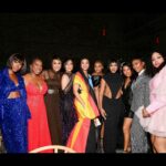 Yvonne Orji Instagram - Thank you @aurorajames & @emmagrede for having the vision for the @15percentpledge and manifesting it so excellently. Supporting Black innovators in the beauty and fashion space should never go out of style! So, if you’re looking for a worthy cause (and non-profit) org to champion, you found it. • The category was Black Tie, Black designer, and of course I had to go with this number by African designers @ofuure x @omon.igho and bayybbeee the assignment was understood and the abs were poppin! MUA: @kimoramulan Fit: @ofuure 📸: @bfa
