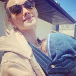 Yvonne Strahovski Instagram - 1. Sunlight appreciation post & slide 2. Baby nugget appreciation post #thankyoutoronto #moveoverwinter #buhbye #putawaythepuffer ✋