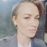 Yvonne Strahovski Instagram – Short hair don’t care ✌🏻