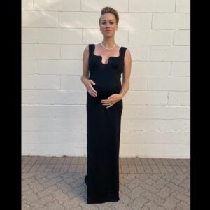 Yvonne Strahovski Instagram - Happy Emmys Everyone ! Just me, my belly & my pajamas at home on zoom #nobigdeal