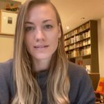Yvonne Strahovski Instagram - Hi!!! Today is #nationalregiftingday & in the interest of the 🌍 & creating LESS WASTE - I’m doin’ THIS ☝🏻☝🏻☝🏻✊🏻✊🏻✊🏻💪🏻💪🏻💪🏻My husband, son & I are doing a sustainable gift challenge this year for Christmas. Most of our gifts we have purchased are second hand / vintage / regift / hand made. So I’m joining forces with @oxfamamerica for their #regiftrevolution CHECK out Serena Joy’s knitting basket & how it can be yours at www.regiftrevolution.com 💋 HAPPY HOLIDAYS 💥❤️