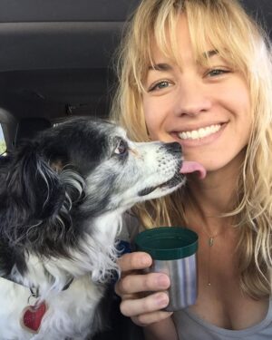 Yvonne Strahovski Instagram - Can’t believe it’s been two years today that you’ve been gone. Miss you forever Chazzy ❤️ Hope I get to see you again someday my best bud. I love you 🌼